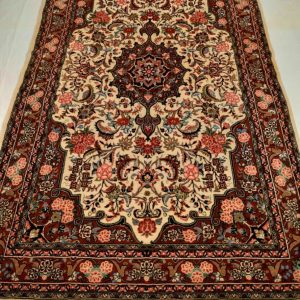 Red Persian Rug 5663